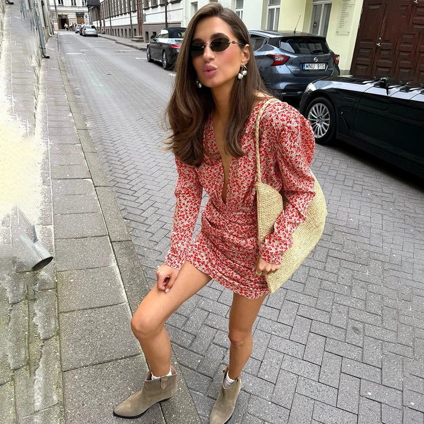 Linad Vintage Deep V Neck Print Short Dress Sexy Summer High Waist Pleated Mini Dress Street Lantern Sleeve Slim Dress For Women