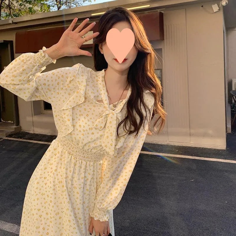 Light-colored Floral Korean Silk Long Dress 2025 Autumn New Women's Fashionable Style with Super Fairy Slim French Long Skirt