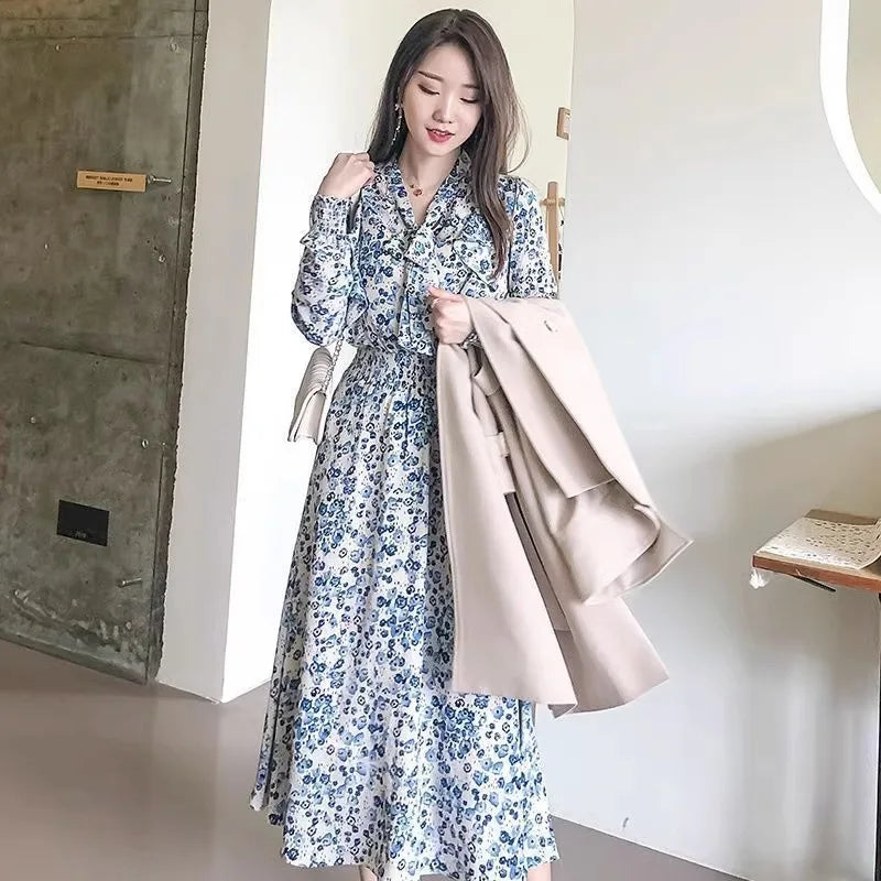 Light-colored Floral Korean Silk Long Dress 2025 Autumn New Women's Fashionable Style with Super Fairy Slim French Long Skirt